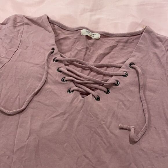 Mauve tie crop top with cap sleeves - Picture 2 of 4